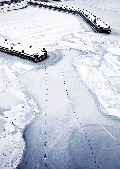 Spor på fjord